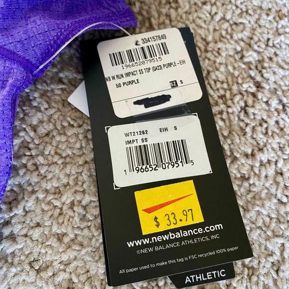 New Balance Womens Running T-shirt - Small with Tags attached - Picture 4 of 5